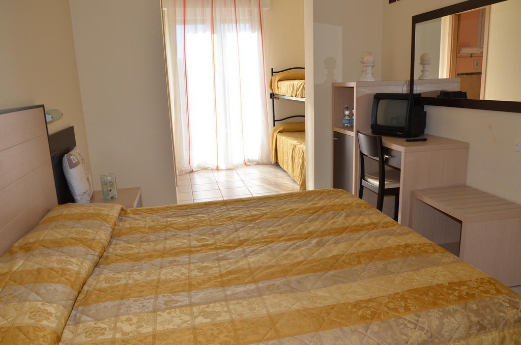 Hotel Mirage Milano Marittima Zewnętrze zdjęcie